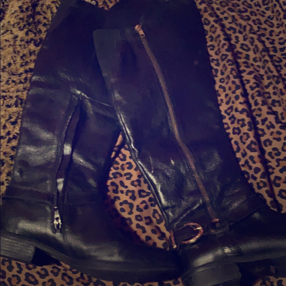 Steve Madden boots
